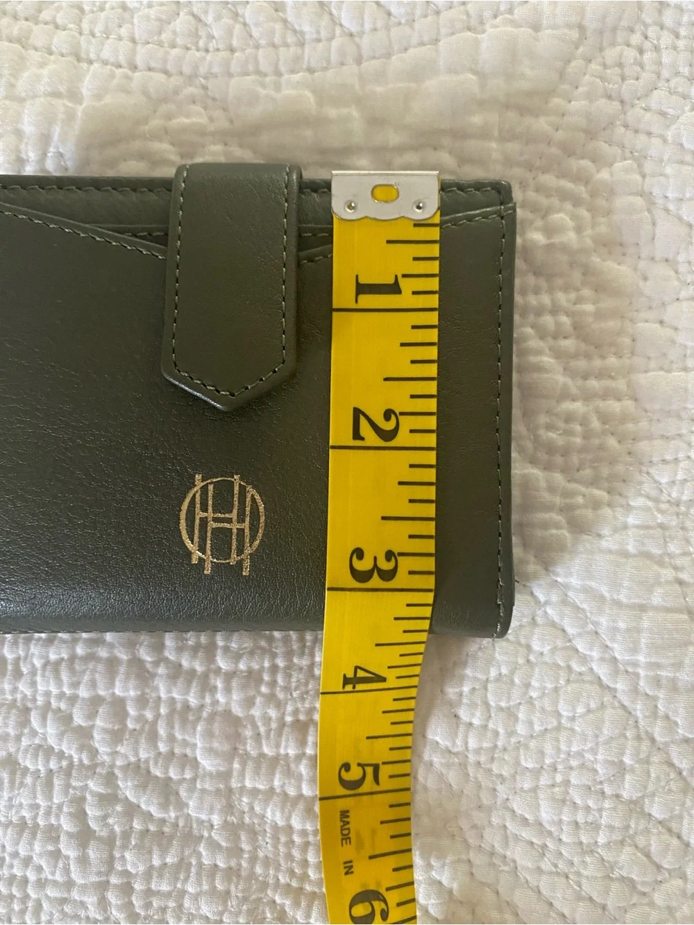 House of Harlow Green Wallet Like New